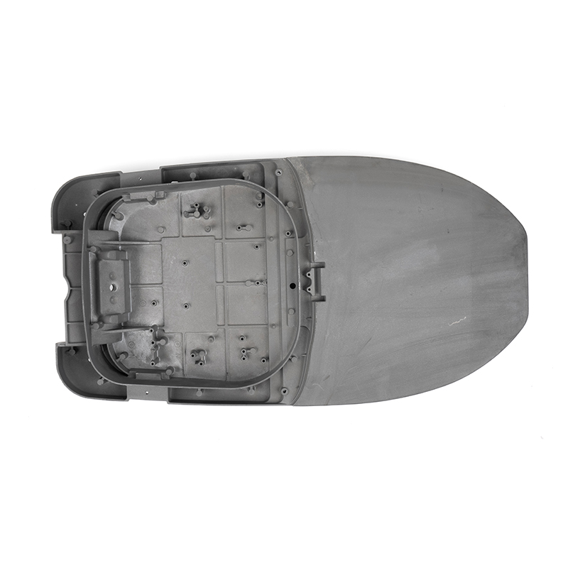 Lightshade tionsclaíoch alúmanaim